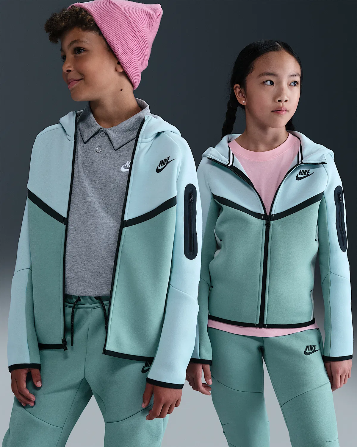 Детская худи Nike Sportswear Tech Fleece на молнии, Light Silver/Cannon/Black/Black
