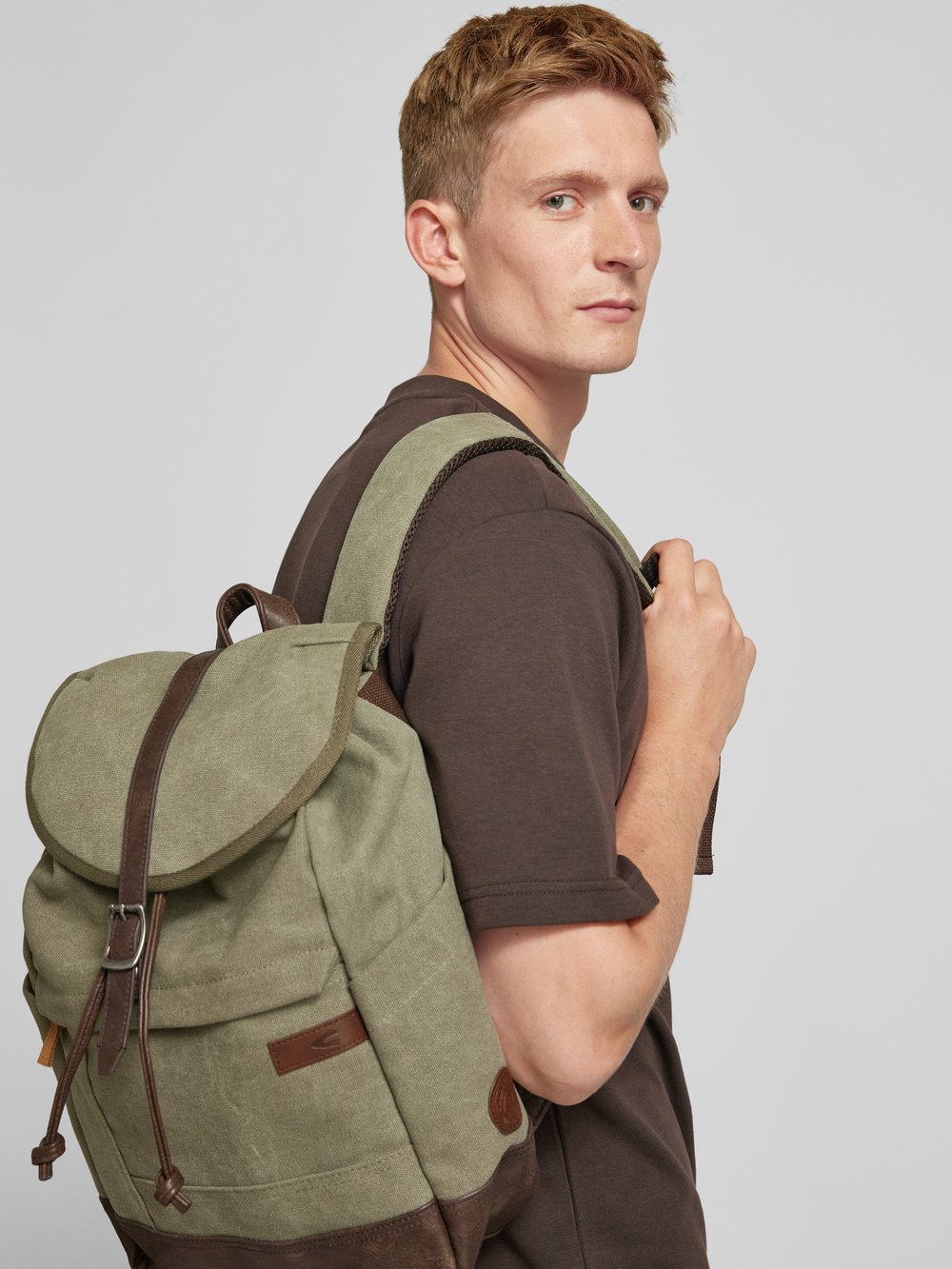 

Рюкзак с нашивкой-лейблом модель 'AIR' camel active, хаки
