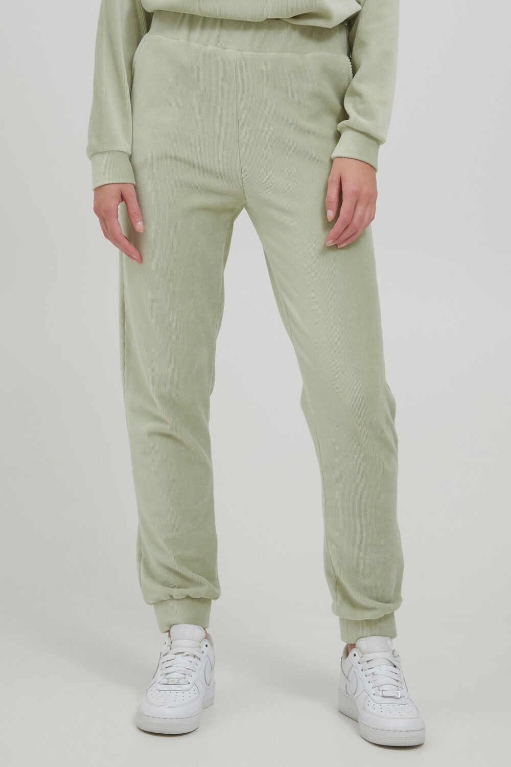 

Брюки b.young Cordhose, зеленый