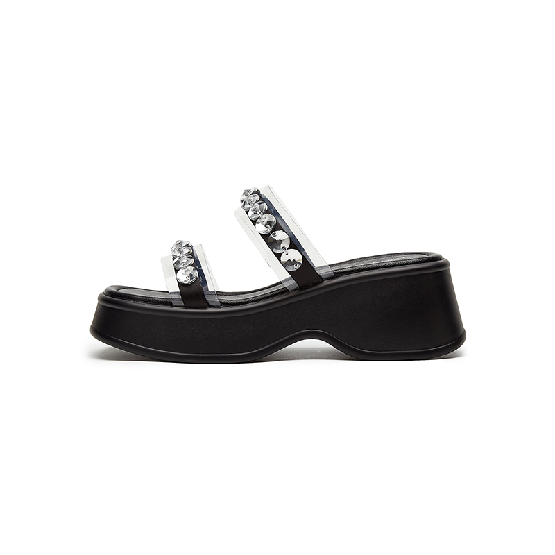 

Шлепанцы и сланцы DAPHNE Slide Slippers Women's