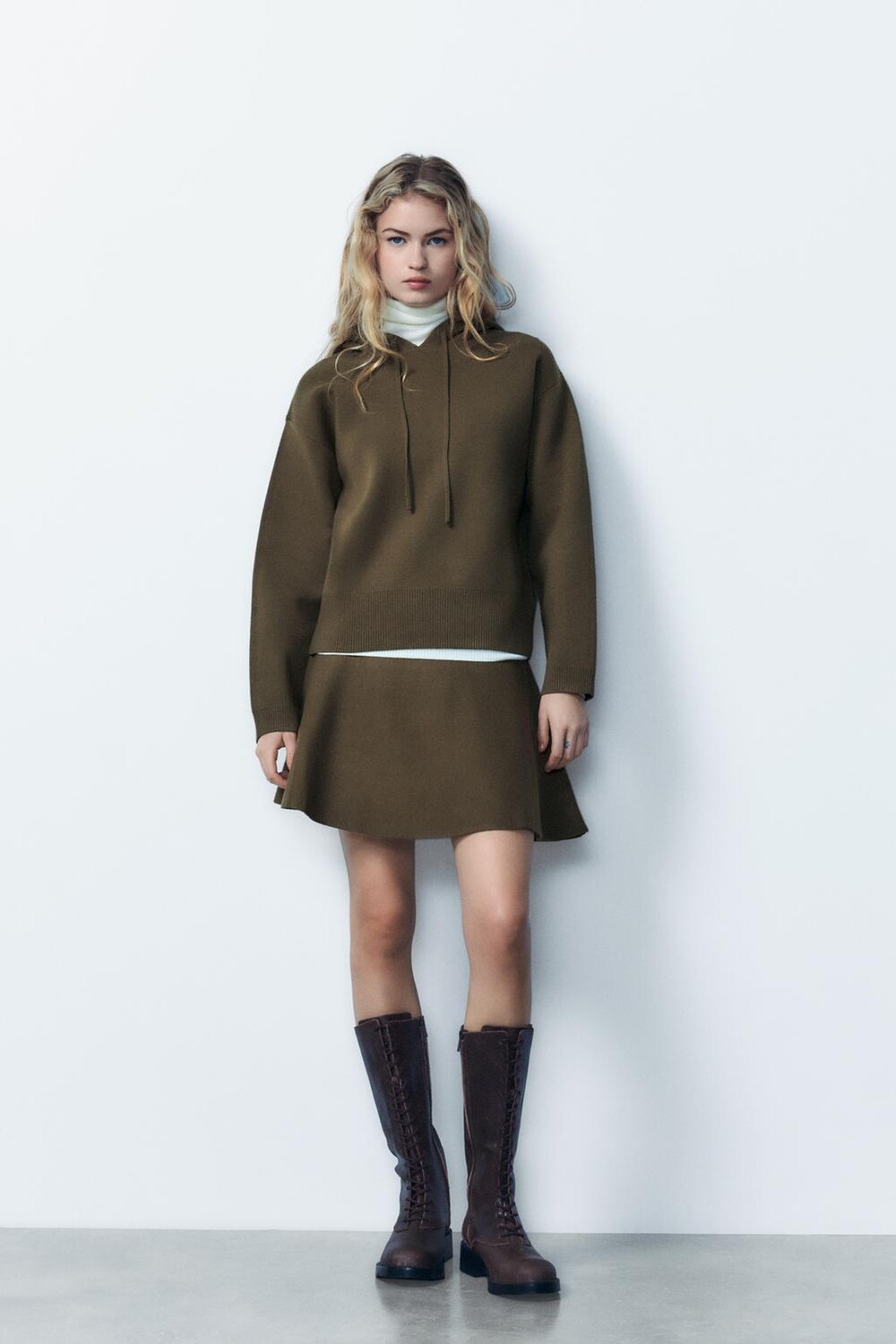 

Вязаная мини-юбка ZARA, хаки