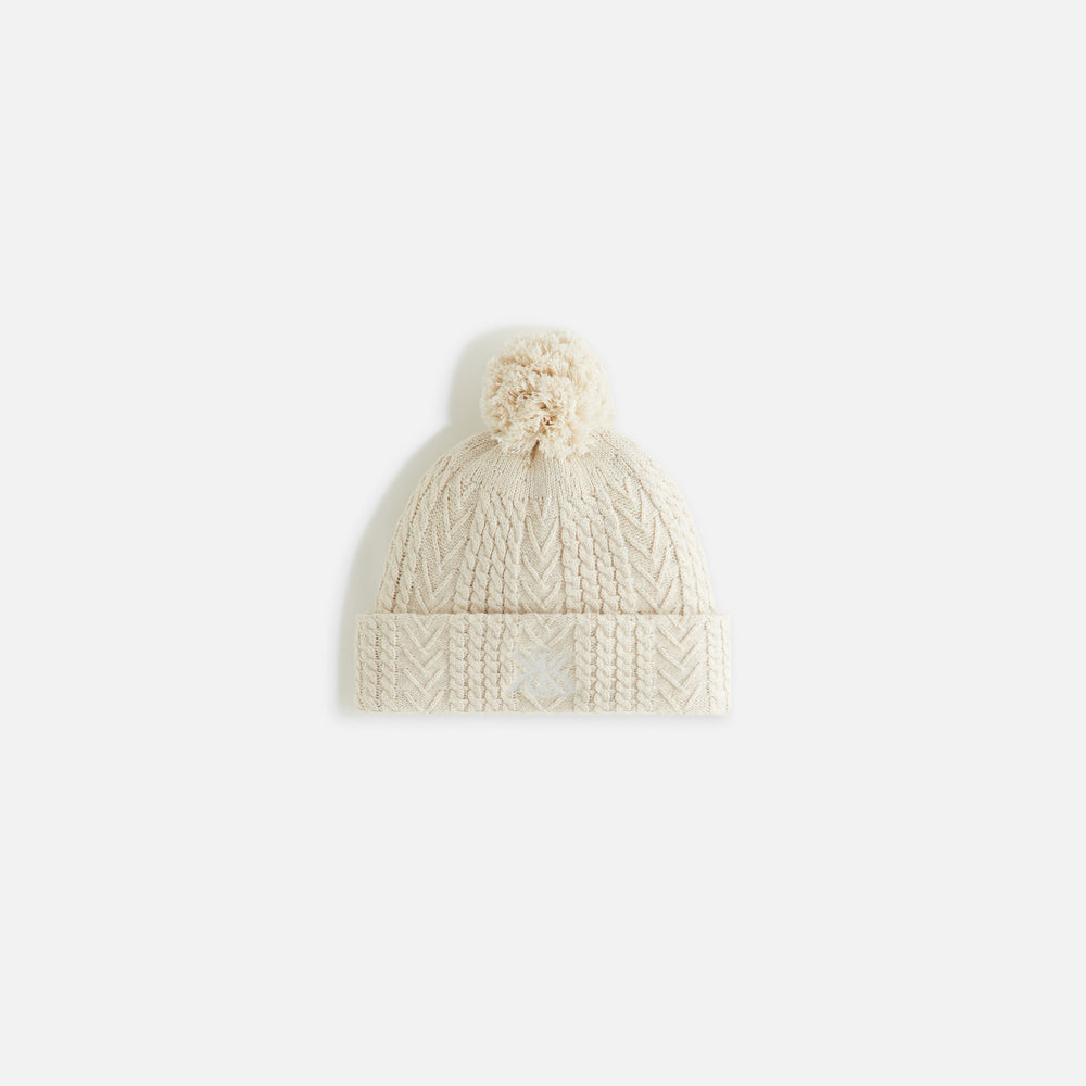 

Бейсболка Kith Women Pom Pom Beanie, цвет Sandy Heather