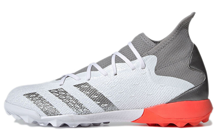 

Футбольные бутсы Predator Freak .3 мужские, средние, белые/серые/красные Adidas