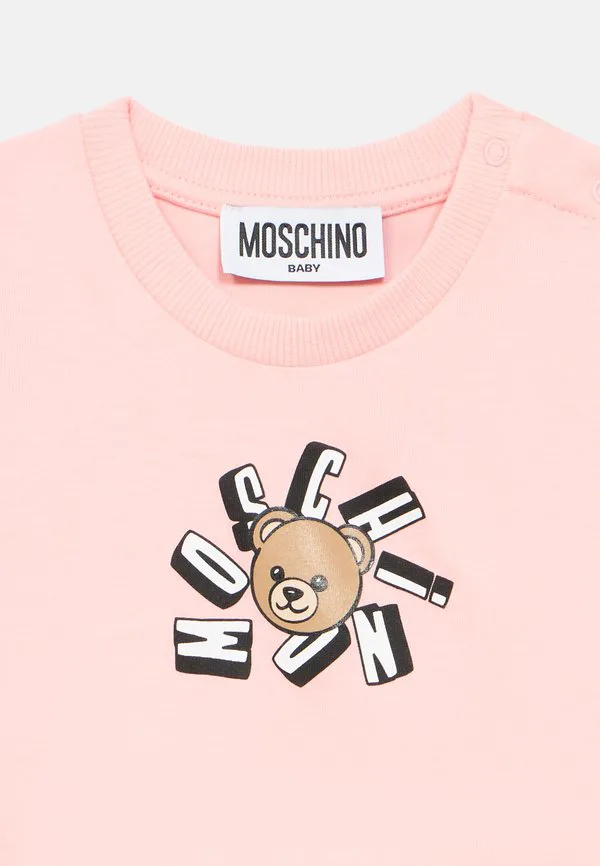 Детская футболка унисекс с принтом Moschino, Sugar Rose — фото 3