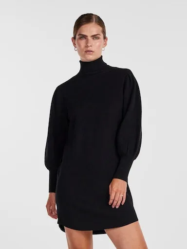 

Y.A.S вязаное платье "YASFONNY LS ROLL NECK KNIT DRESS S. NOOS", черный