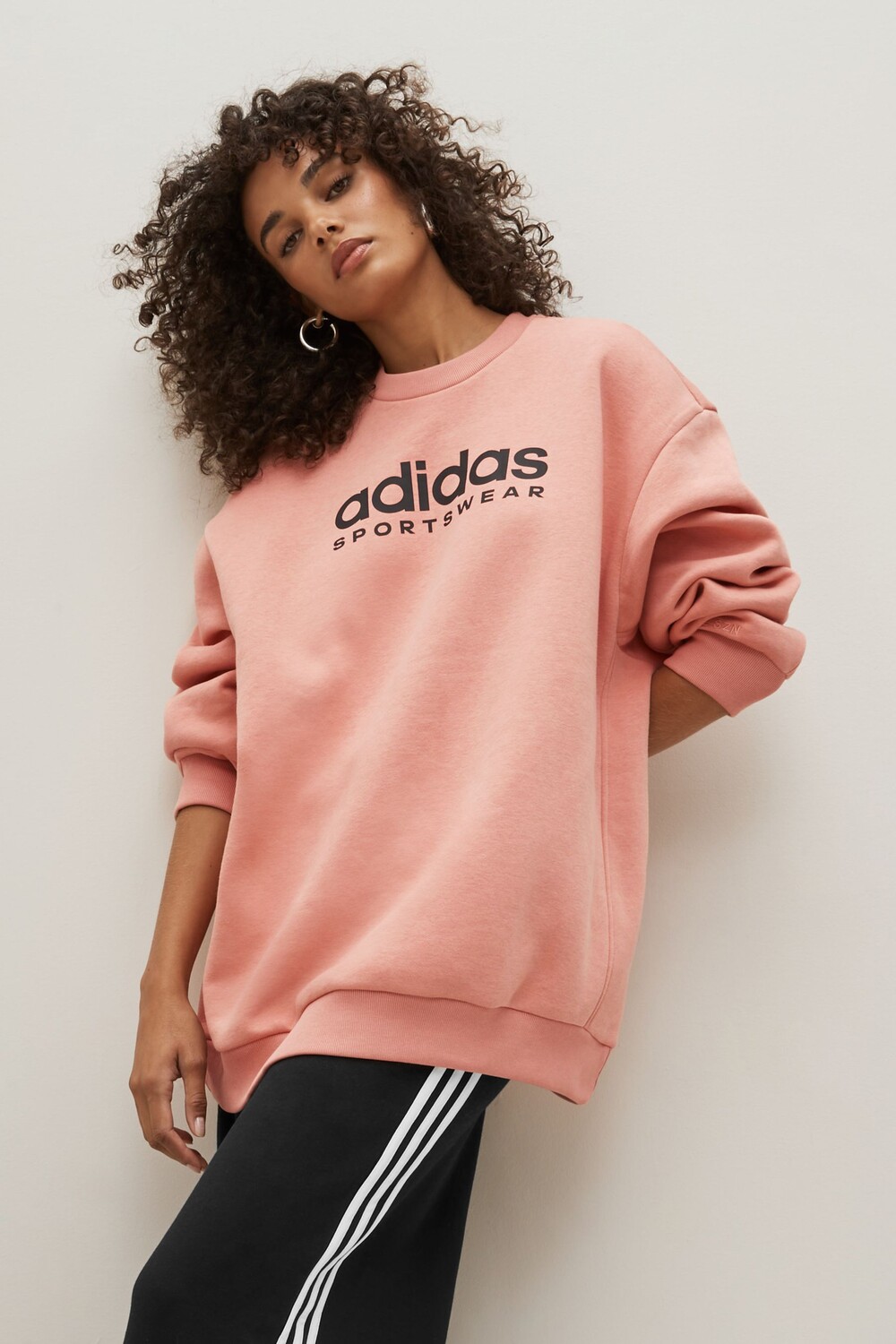 

Спортивная одежда All SZN с флисом и графикой adidas, красный
