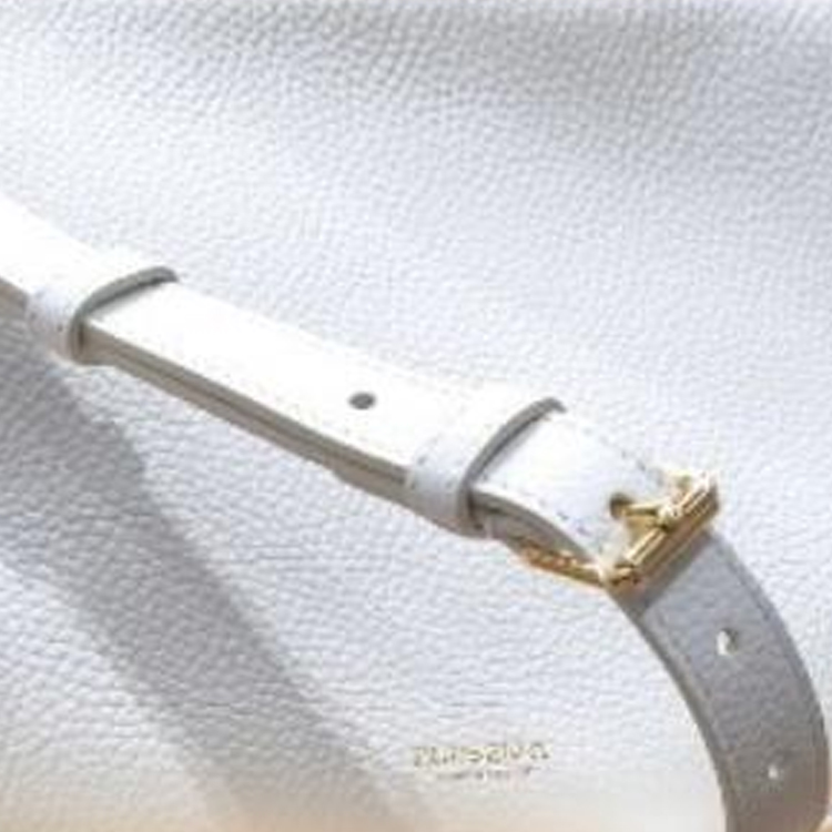 Burberry Кожаная женская сумка через плечо белого цвета — фото 2
