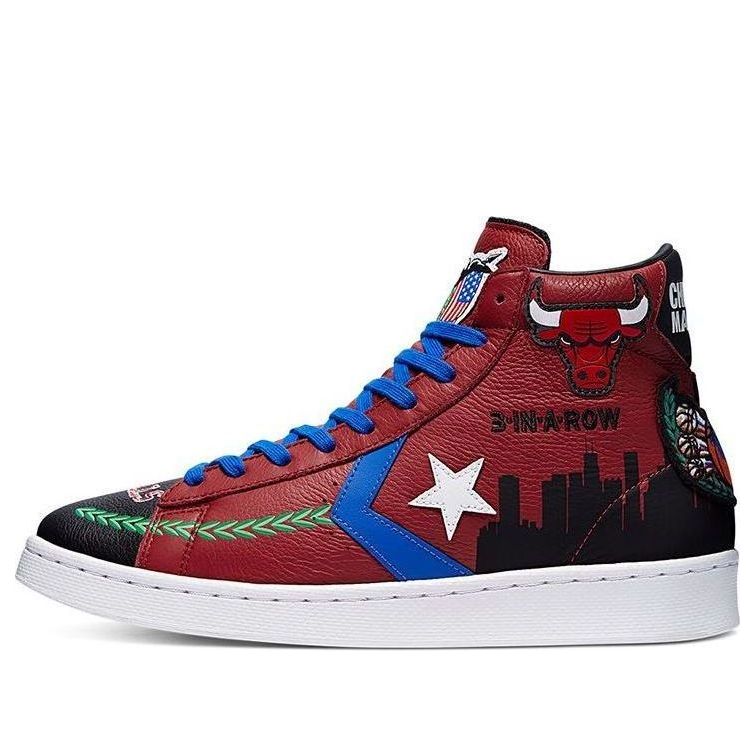 

Кеды Converse Chinatown Market x Pro Leather High 'Bulls Championship Jacket', красный