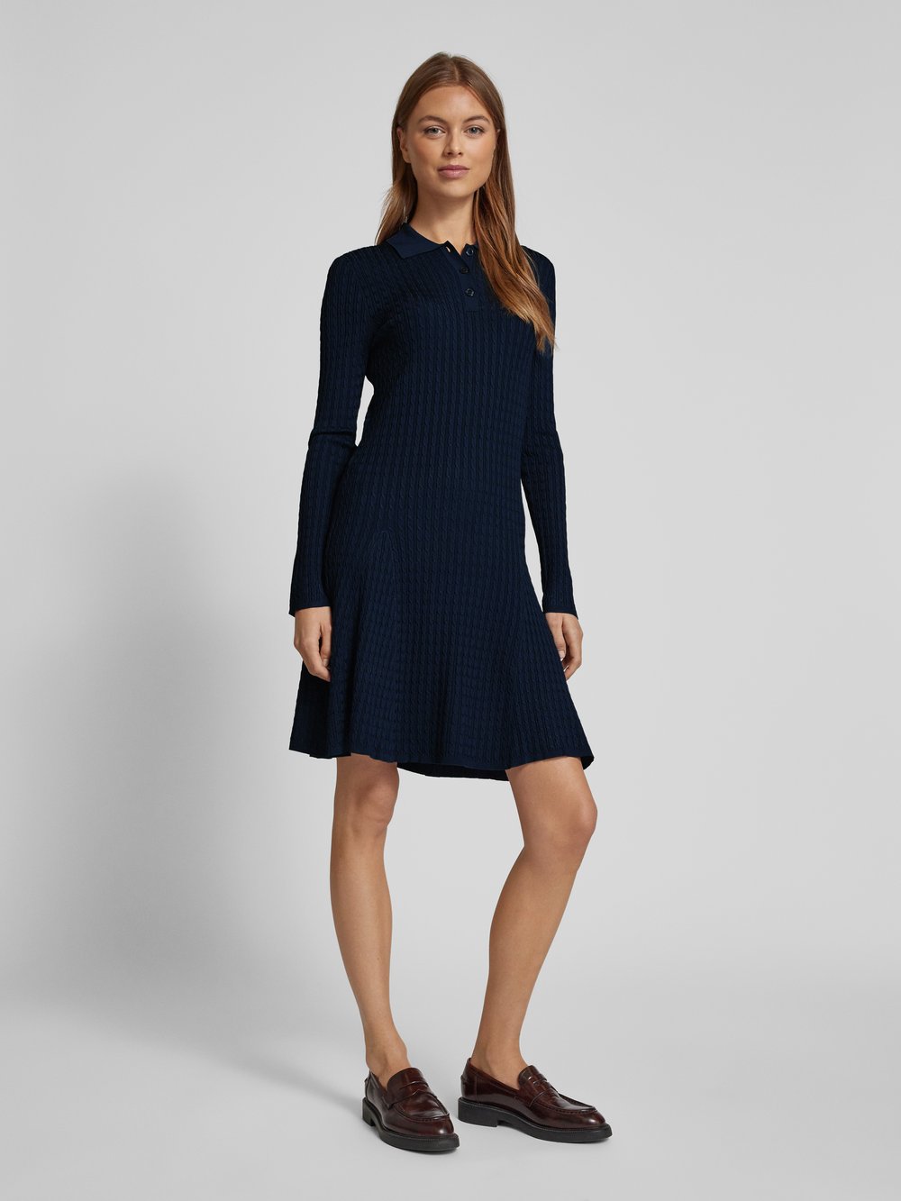 

Платье-поло со структурированным узором, модель 'RAYON CABLE' Tommy Hilfiger