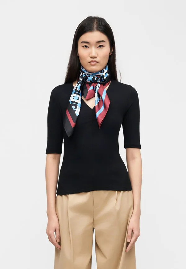 

Базовая футболка kaia Rodebjer, Black, Черный, Базовая футболка kaia Rodebjer, Black