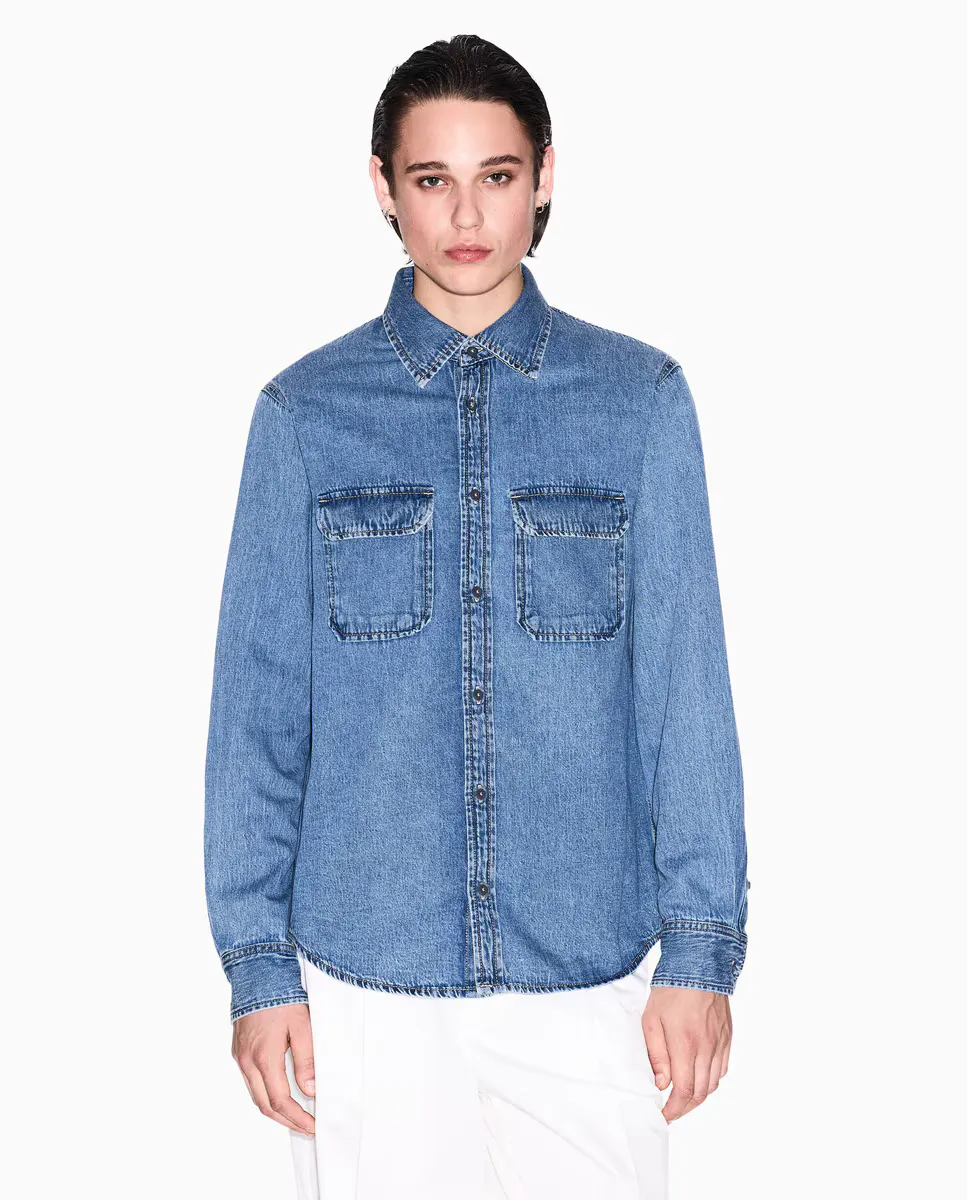 

Мужская джинсовая рубашка классического кроя Armani Exchange, индиго