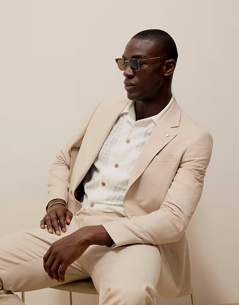 

Тонкий льняной пиджак кремового цвета River Island