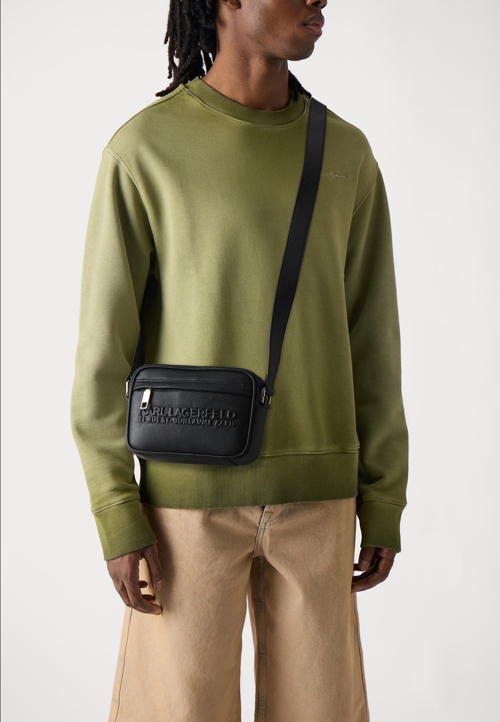 

Сумка через плечо CAMERA BAG KARL LAGERFELD, черный