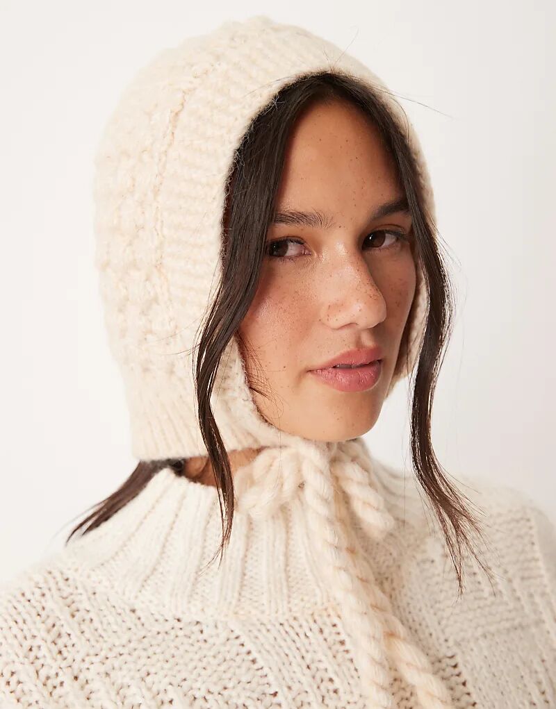 

Вязаная шапочка крючком ASOS DESIGN в кремово-белом цвете