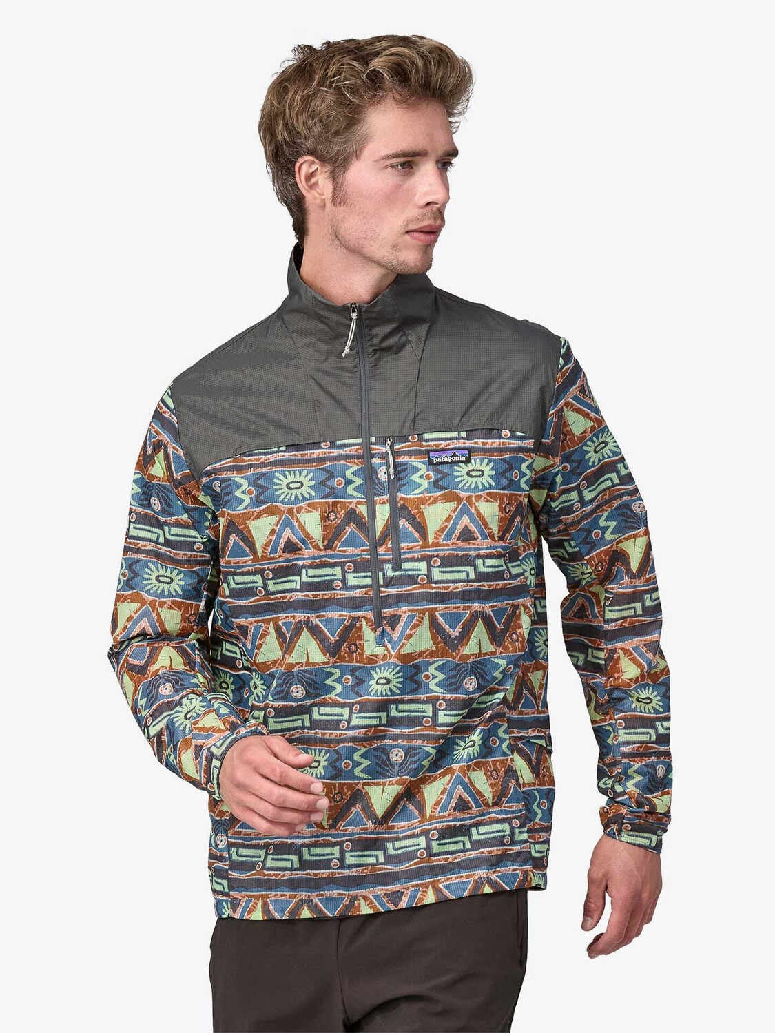 

Ветровка Patagonia M's Houdini Stash 1/2 Zip P/O, зеленый