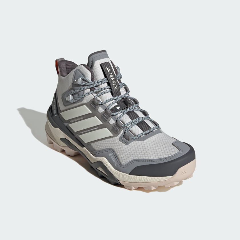Женские кроссовки Adidas Terrex Skychaser Mid GORE-TEX для походов, серый/кремовый — фото 4