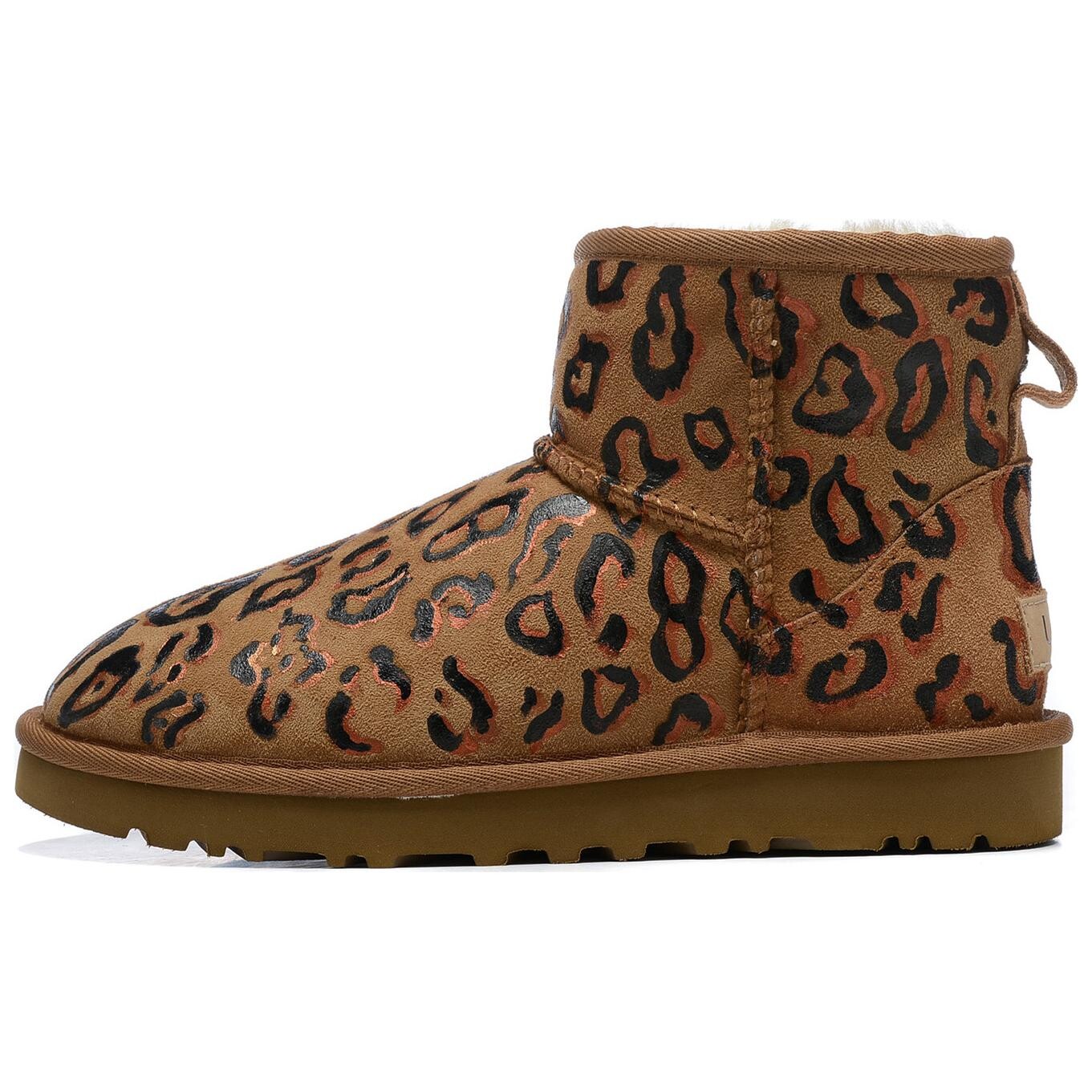 

Ботинки UGG CLASSIC MINI Snow Boots Women's Brown