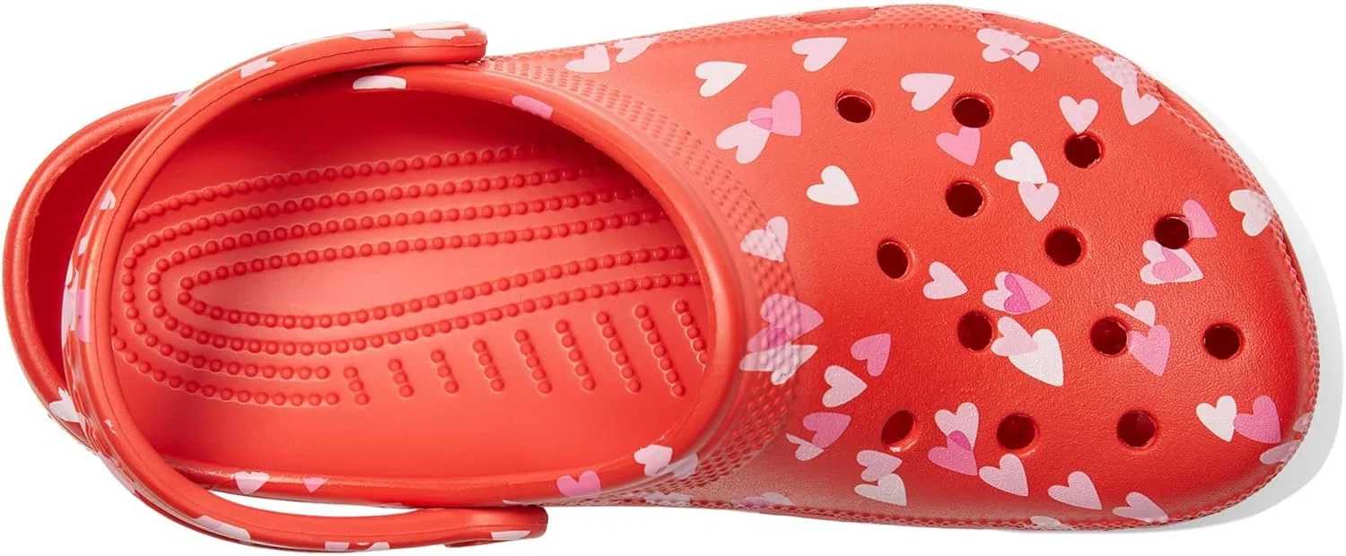 Кроксы Unisex Adult Classic Flames Clog Crocs, Cherry Red Hearts And Butterflies — фото 2