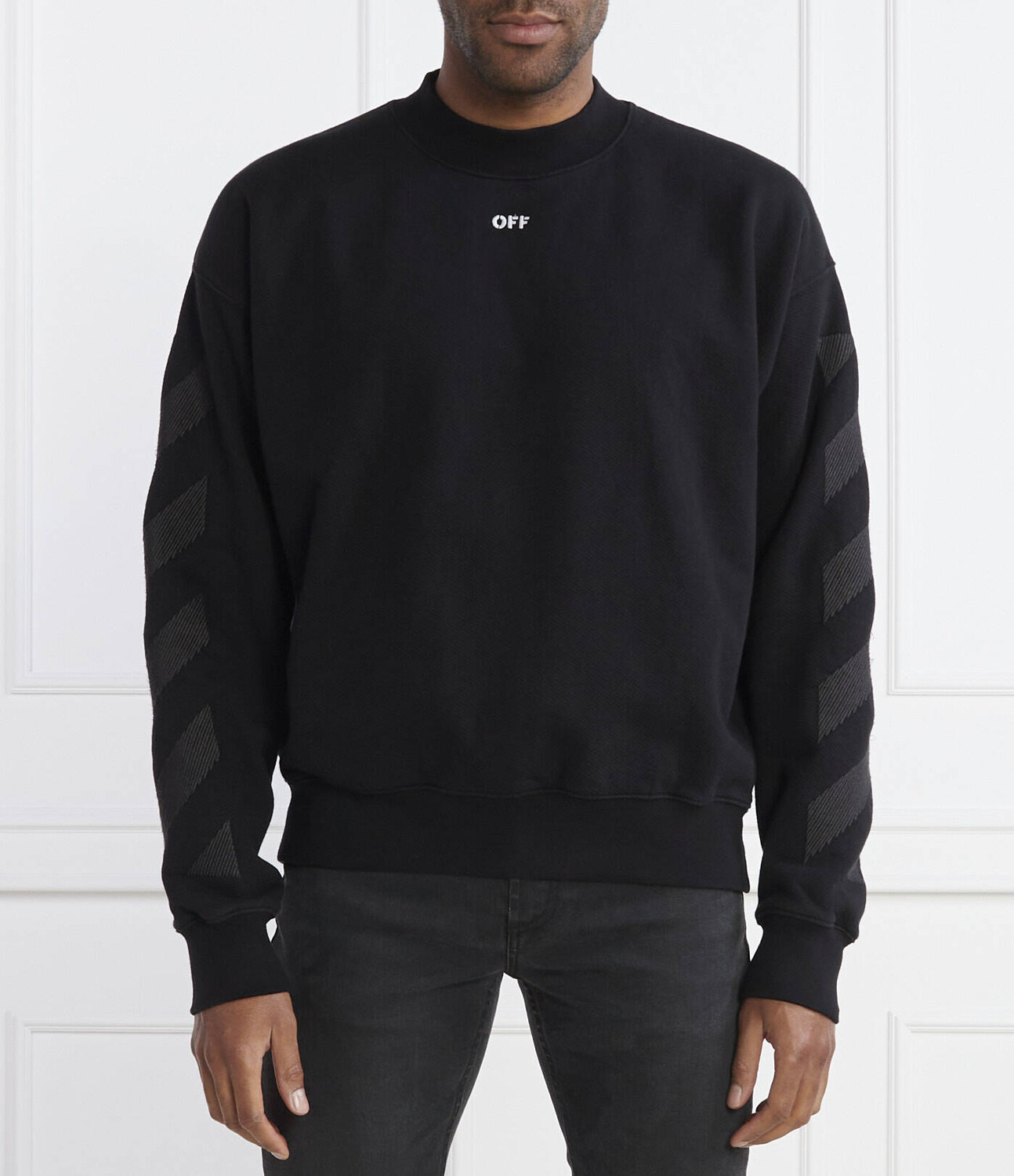 

Толстовка OFF-WHITE Regular Fit, черный