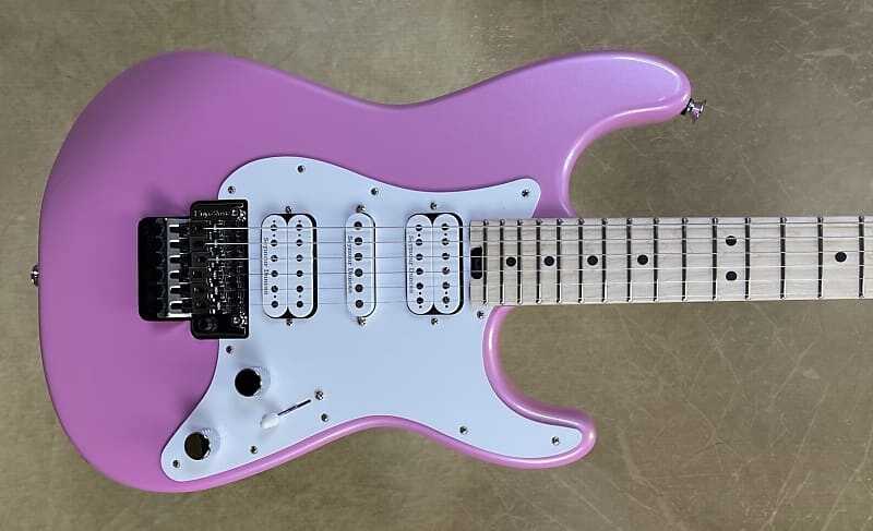 

Электрогитара Charvel Pro Mod So-Cal Style 1 HSH FR M Platinum Pink Guitar
