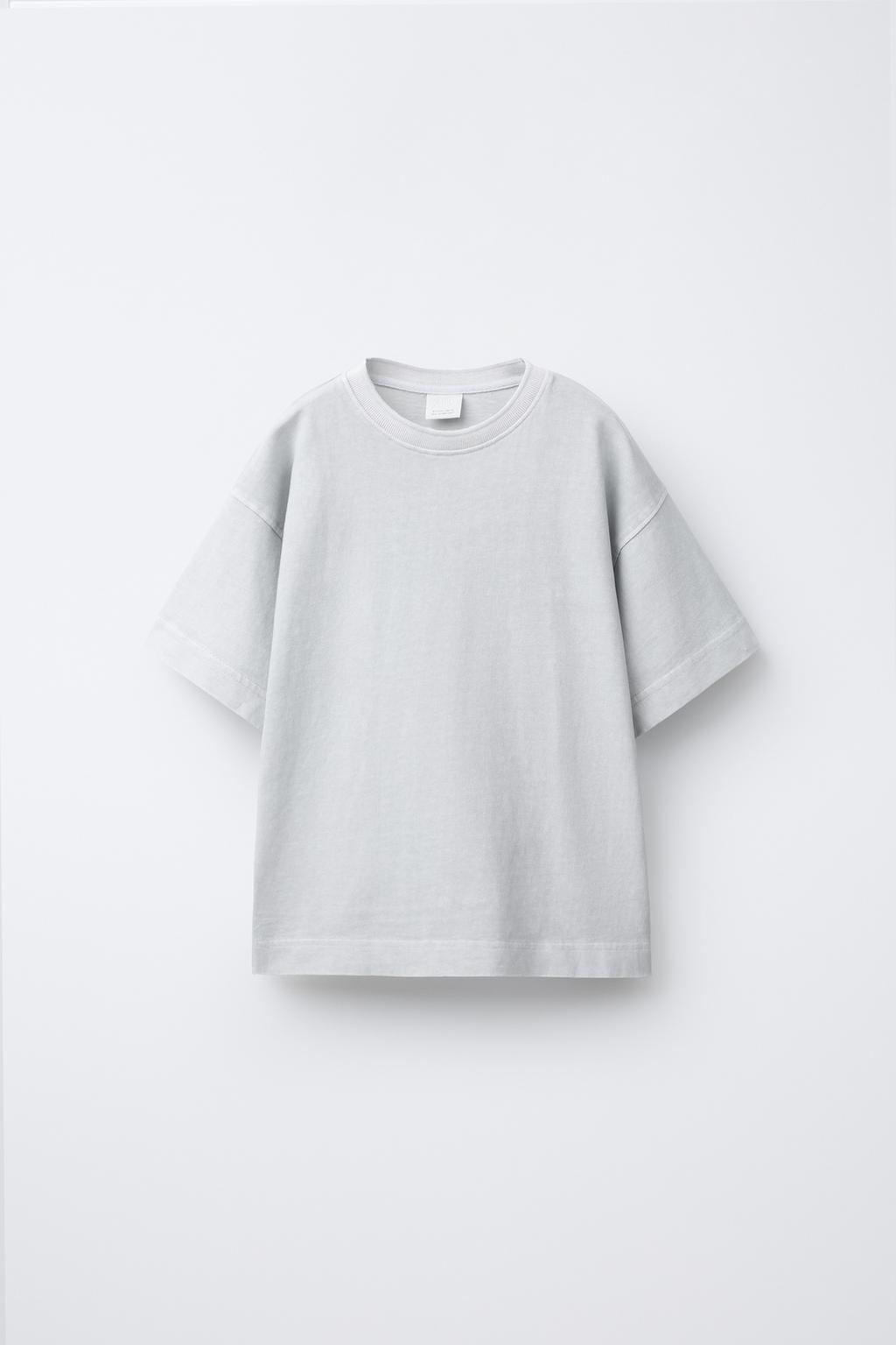 

Тяжелая футболка с эффектом выцветания ZARA, серый