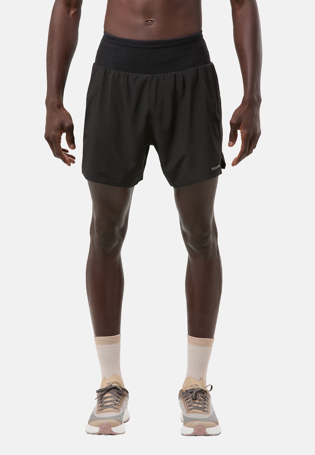 

Спортивные шорты RACE SHORTS NNormal, черный