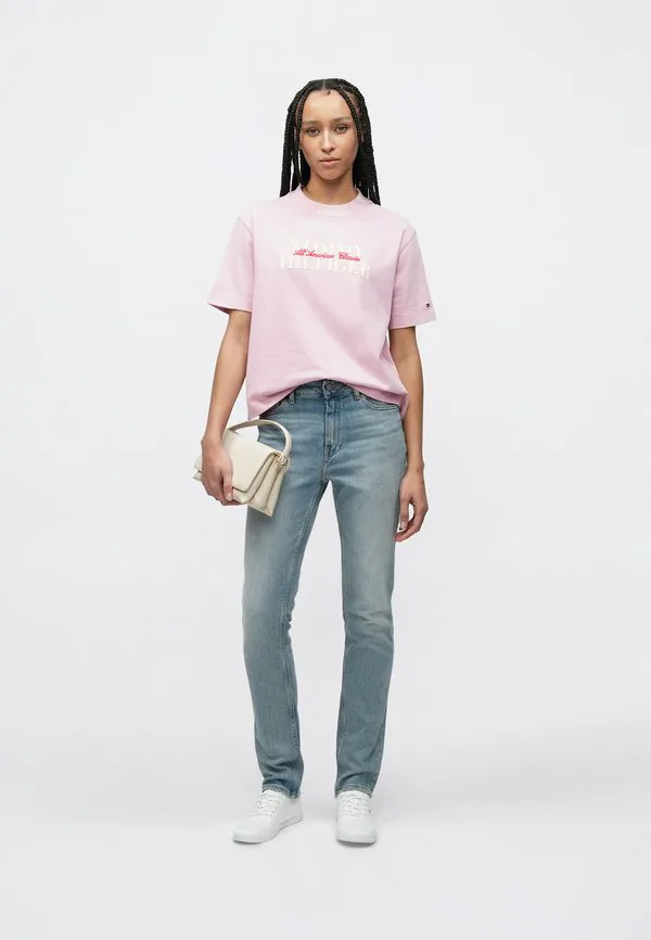 Классическая футболка с логотипом flock, свободного кроя. Tommy Hilfiger, Bonita Pink — фото 2