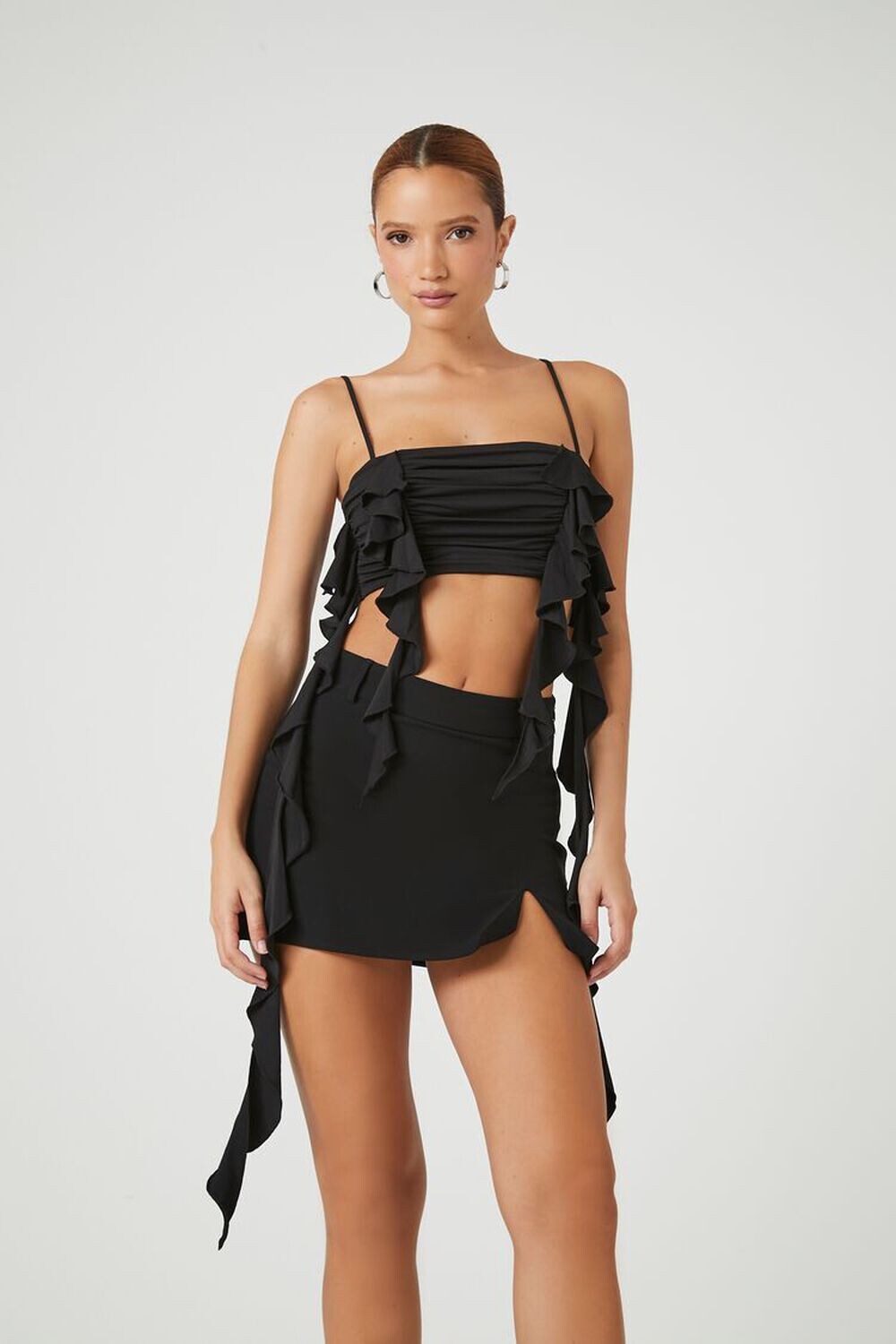 

Укороченная майка с оборками Forever 21, черный