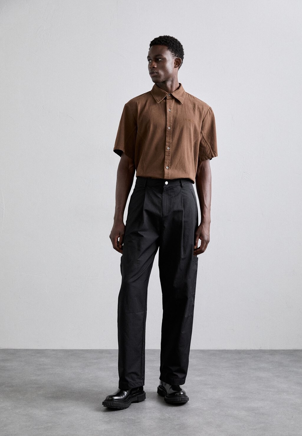 

Тканевые брюки TROUSERS Han Kjøbenhavn, черный