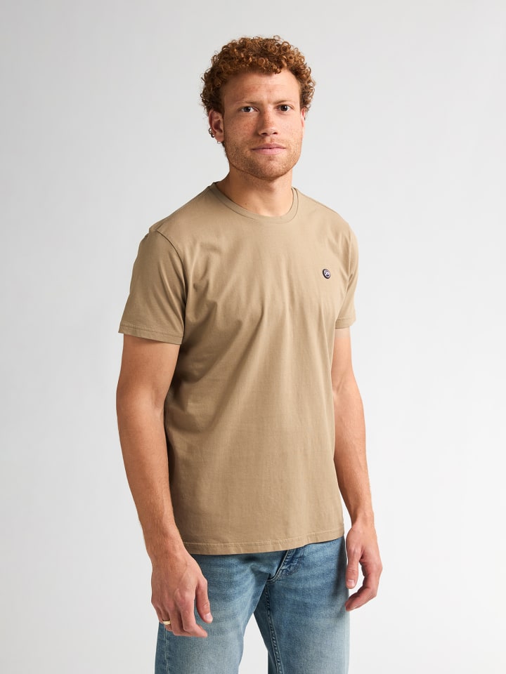 

Футболка Petrol Industries, оранжевый