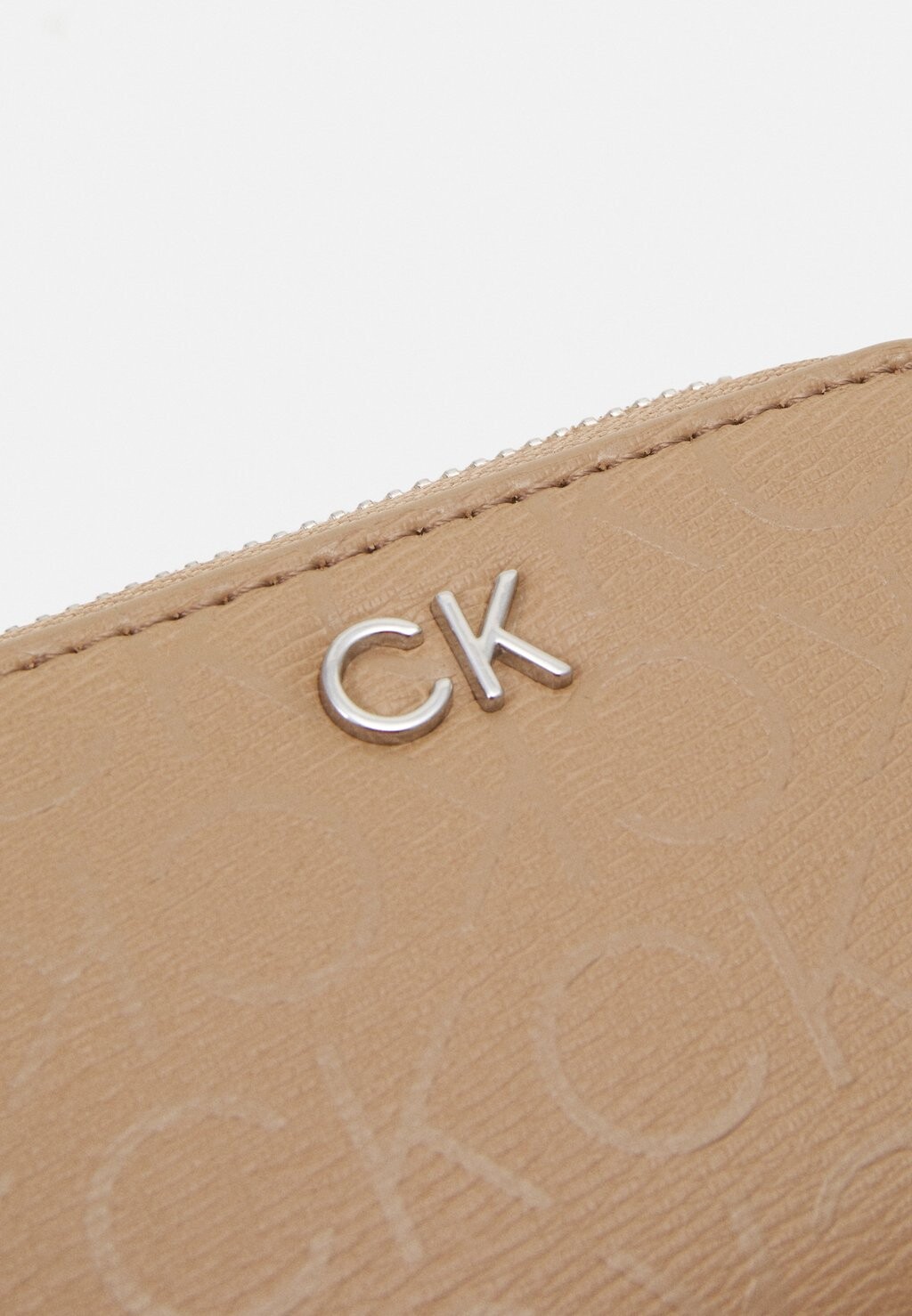 

Кошелек Daily Zip Around Mono Calvin Klein, лисичка