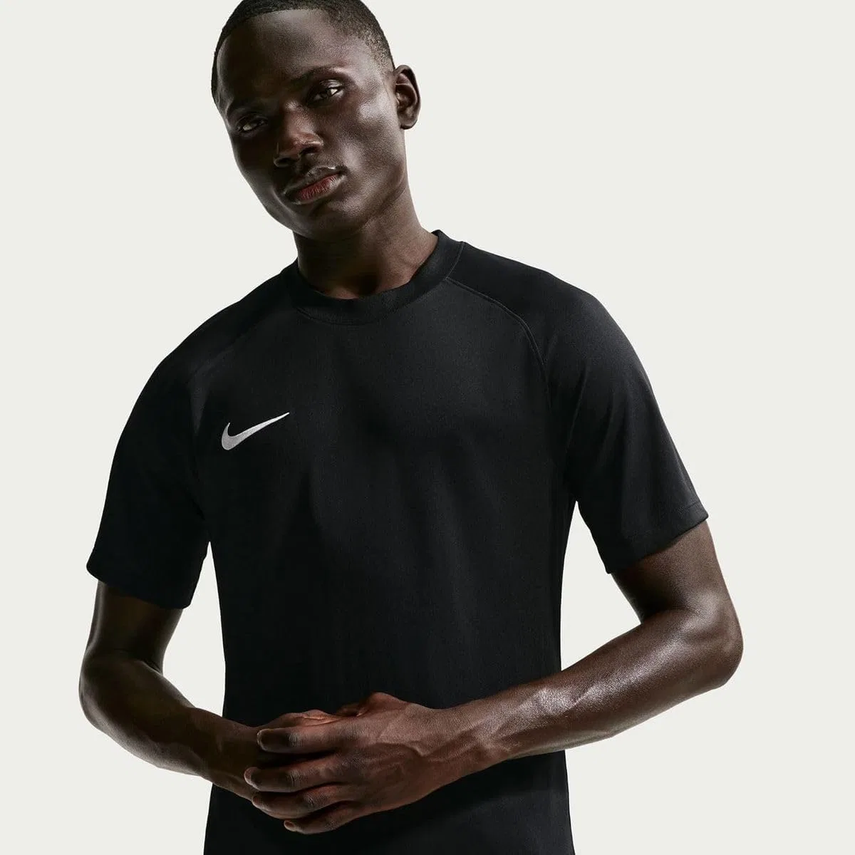 Футболка мужская Nike Black — фото 4