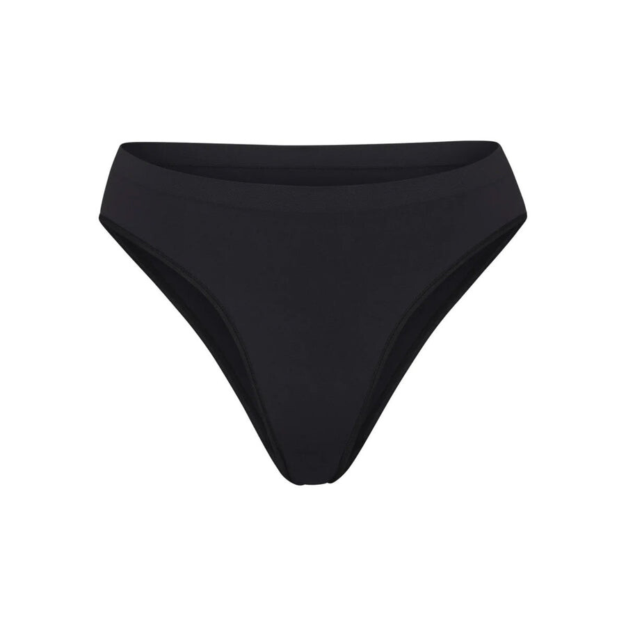 

Трусы SKIMS Soft Smoothing Seamless, цвет Onyx