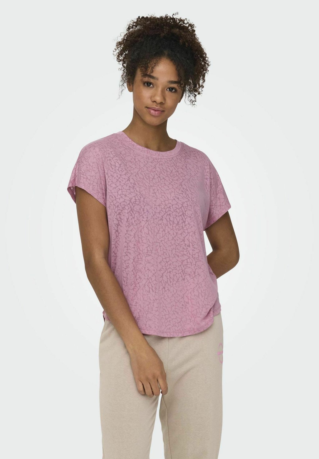 

Футболка с принтом ONPAUB-BIA ONLY Play, фиолетовый