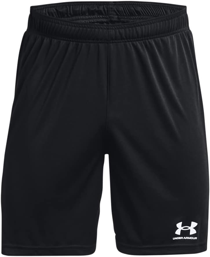 

Under Armour Challenger Core шорты мужские, Black (001)/White