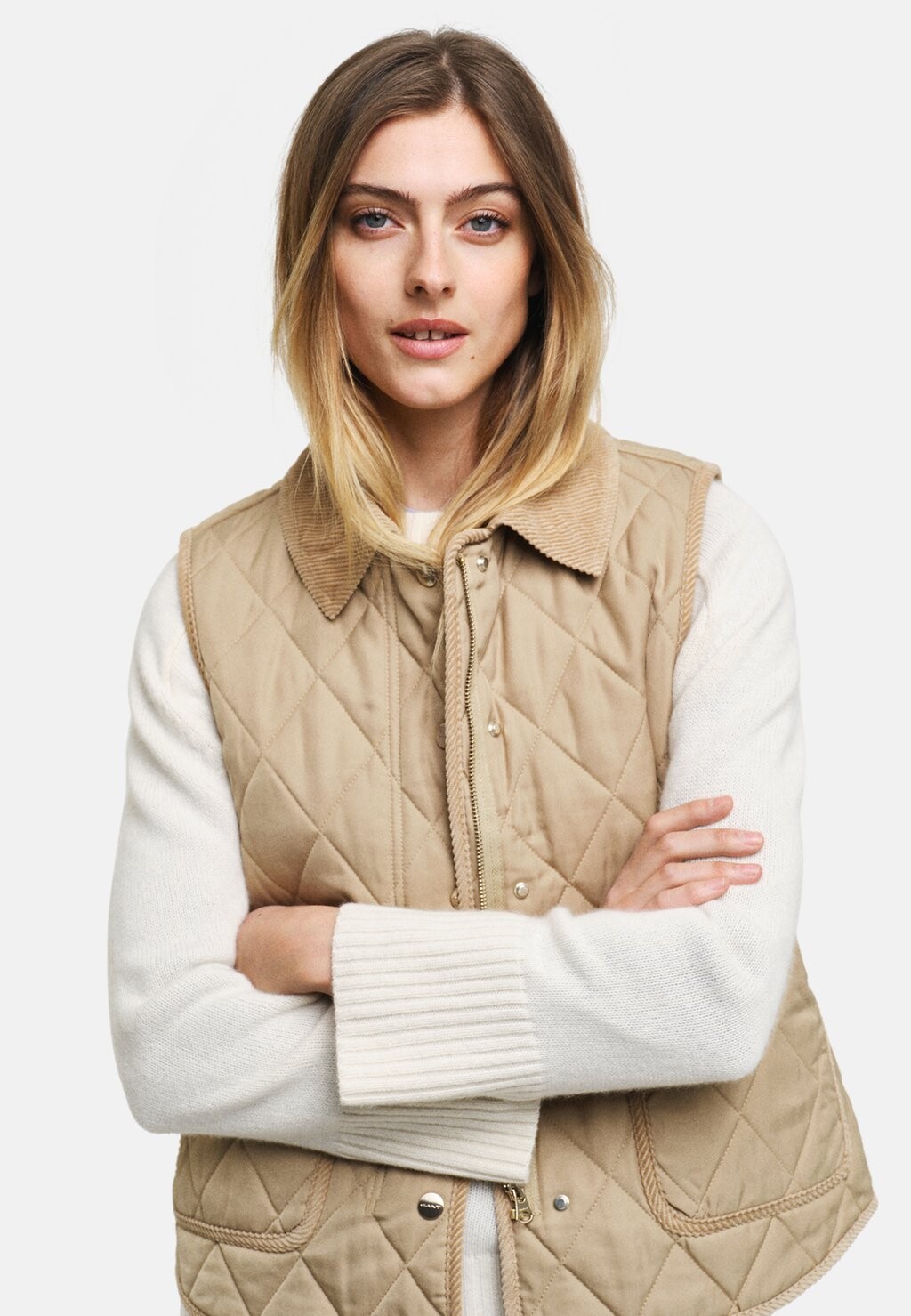 

Жилет QUILTED DETAILED GANT, хаки