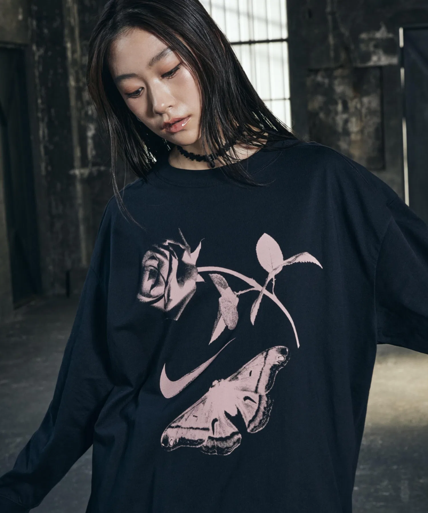 Женская футболка Nike Sportswear Oversized Long-Sleeved T-Shirt — фото 3