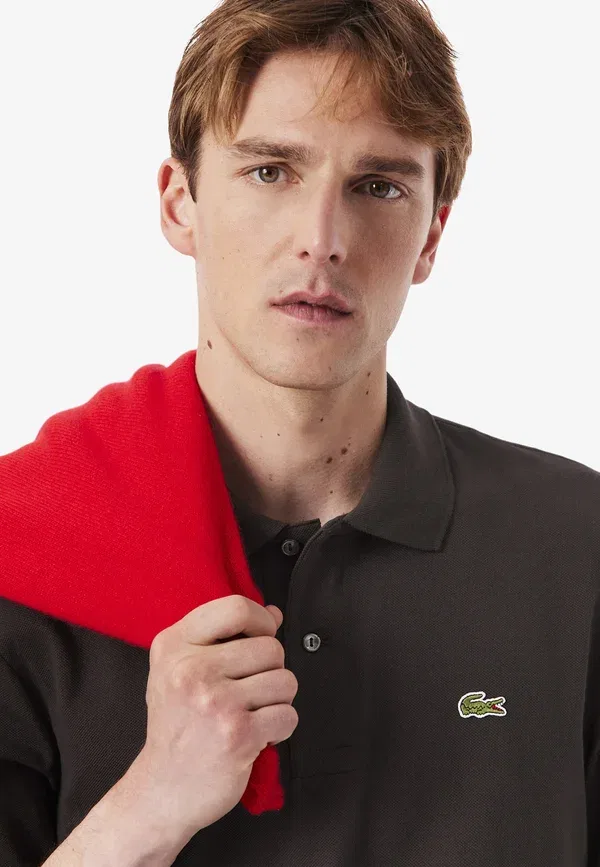 Поло Lacoste, длинный рукав, однотонное, коричневый — фото 4