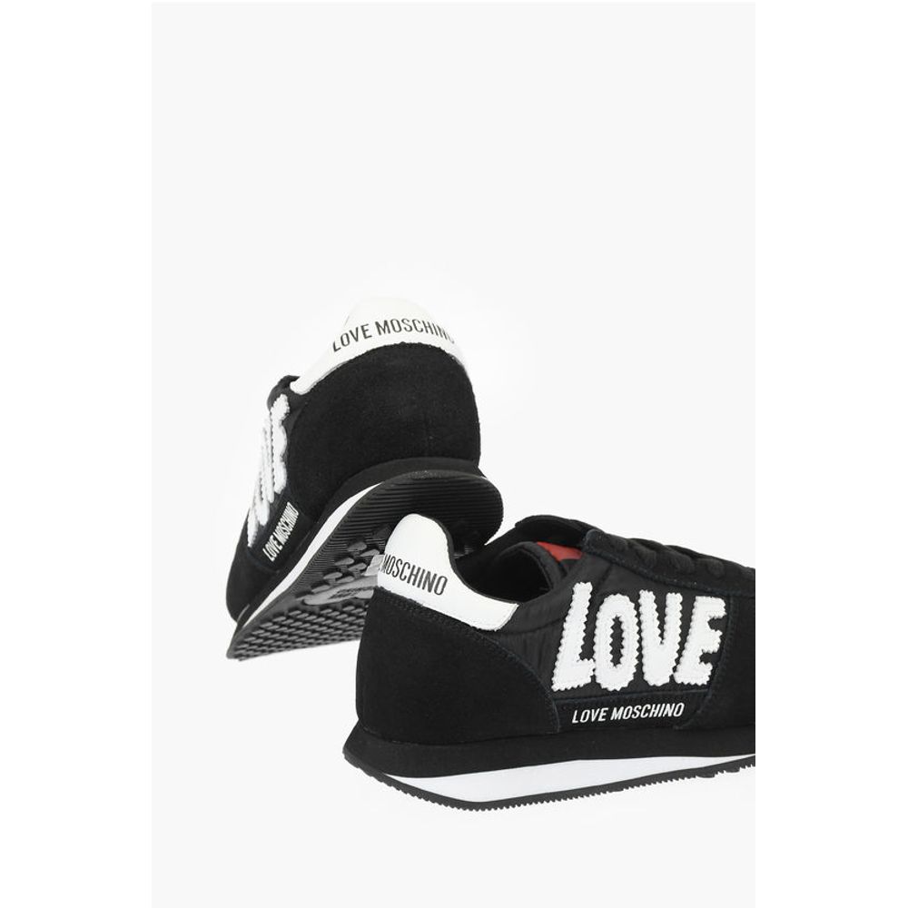 Кроссовки WALK 25 с вышитым логотипом LOVE и замшевыми деталями Moschino, Black — фото 2