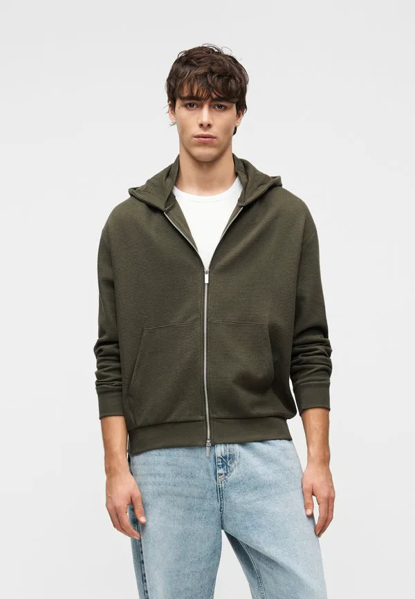 

Худи унисекс с вафельной текстурой, свободного кроя, на молнии. Yourturn, Dark Olive, Хаки, Худи унисекс с вафельной текстурой, свободного кроя, на молнии. Yourturn, Dark Olive