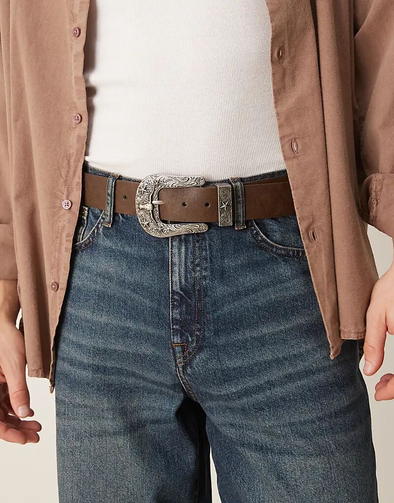 

Ремень ASOS DESIGN в стиле вестерн с изображением барана из коричневой искусственной кожи