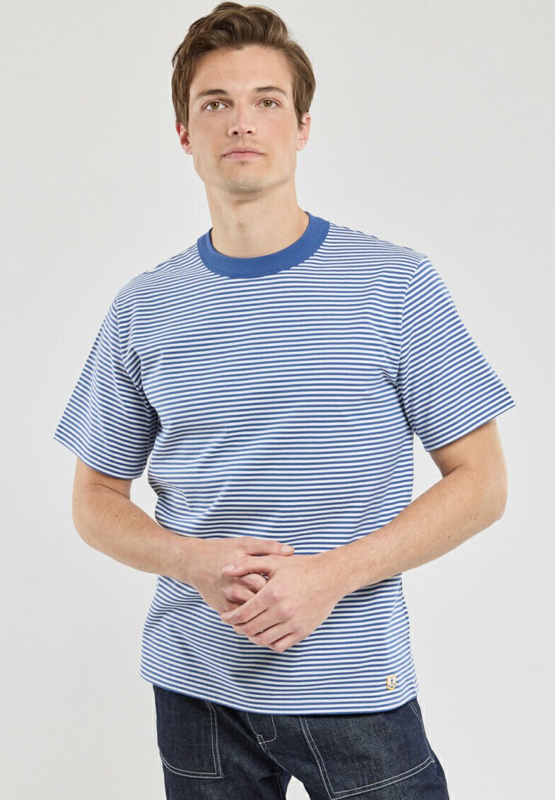 

Футболка с принтом RAYÉ HÉRITAGE Armor lux, цвет Obscur Milk