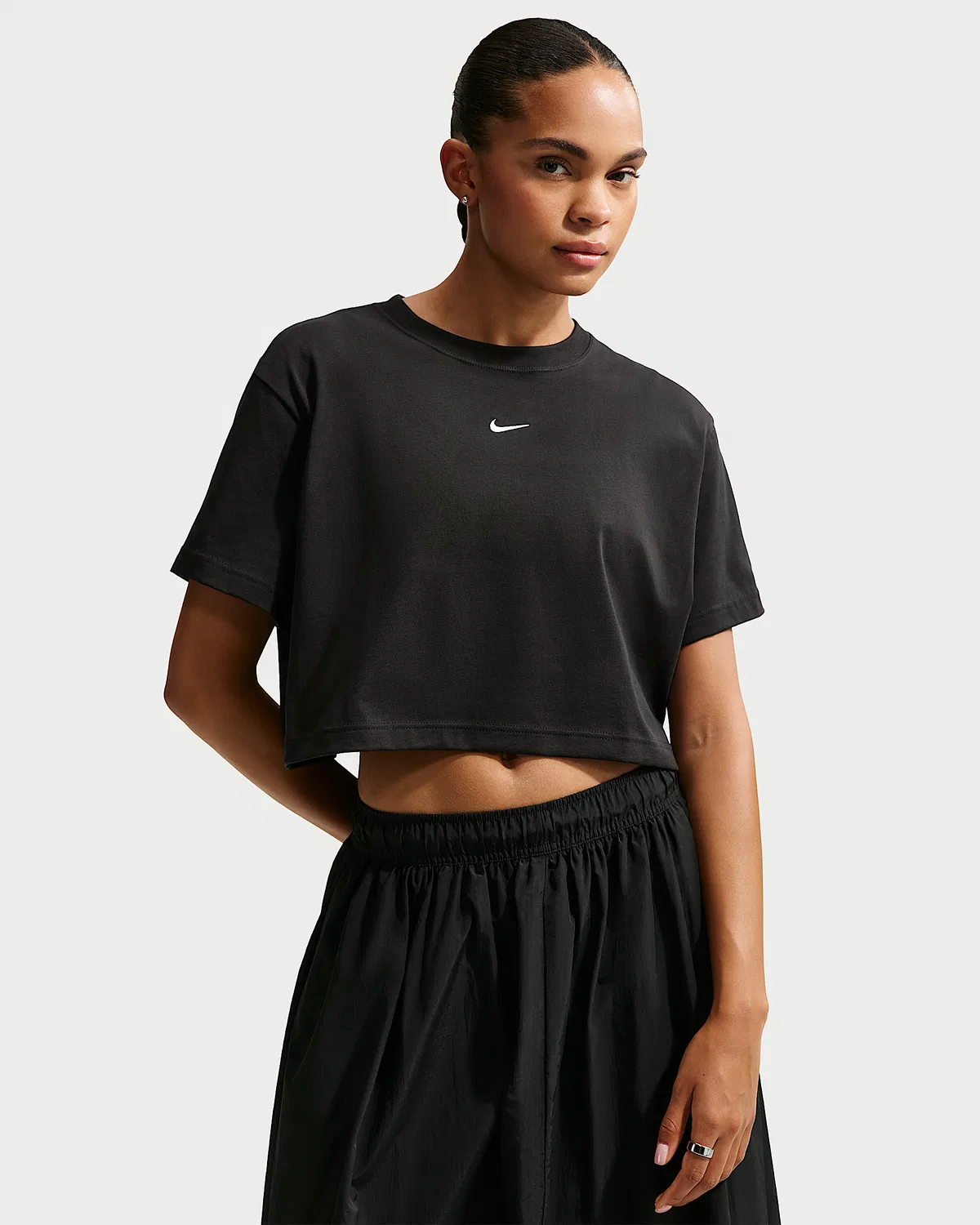 Женский свободный короткий топ с коротким рукавом Nike Sportswear Classic, Black/White