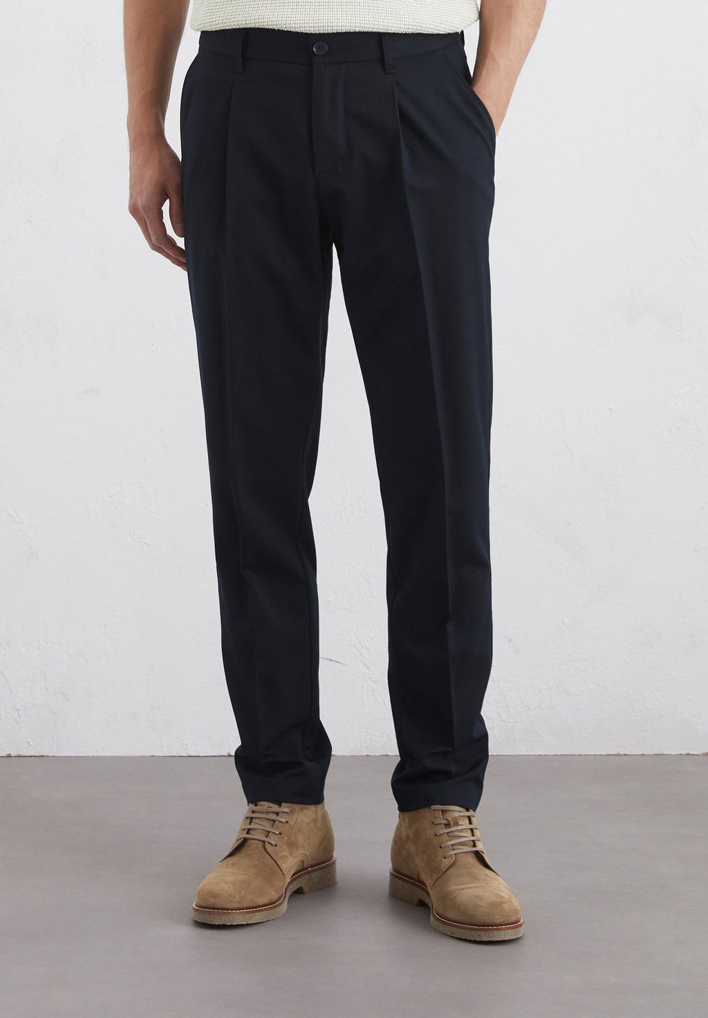 

Чиносы MODEL JOGGER PLEATS AUS WEICHEM Marc O'Polo, темно-синий