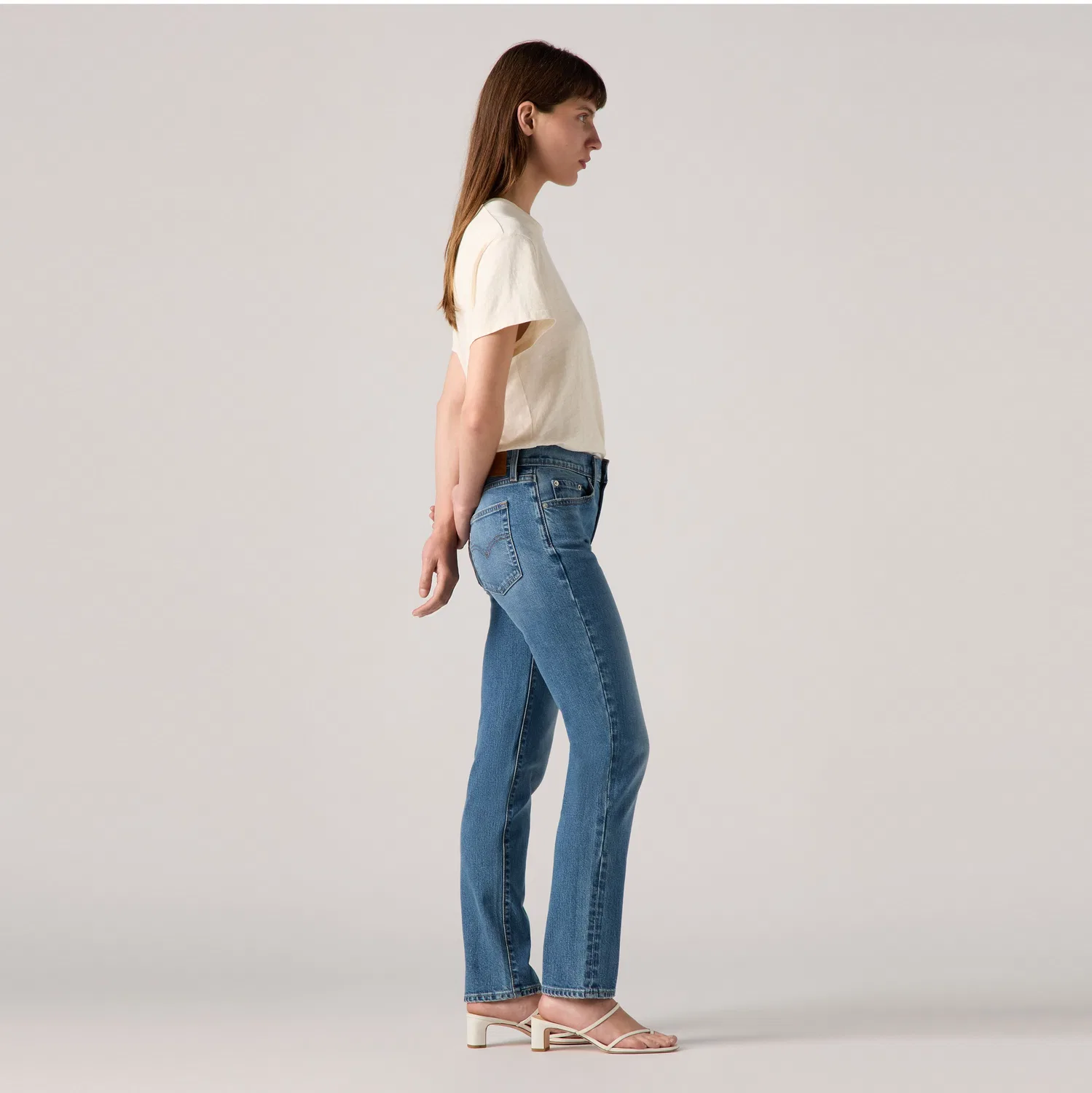 Женские джинсы прямого кроя с высокой посадкой 724 Levi's, Medium Wash — фото 4
