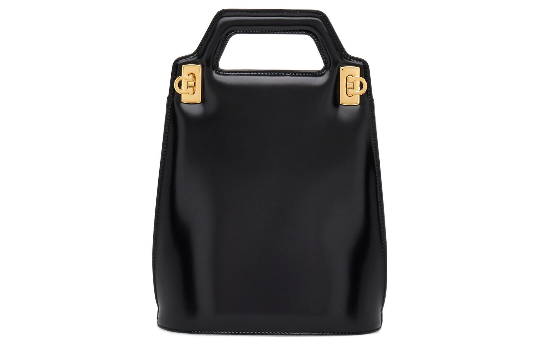 

Ferragamo Кожаная плечевая сумка через плечо, мини-клатч женская black