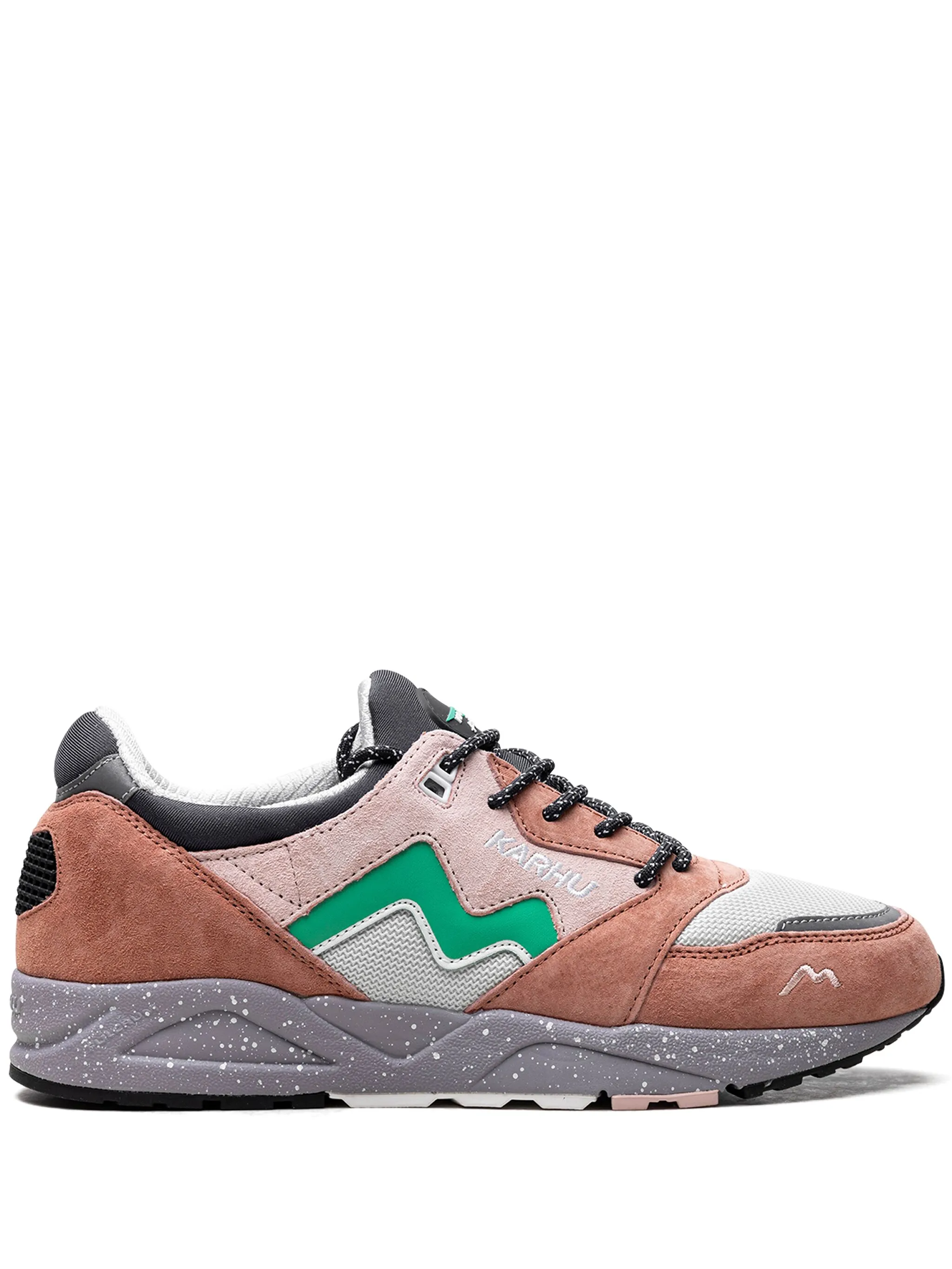 

Кроссовки Aria 95 Northern Lights Karhu, белый