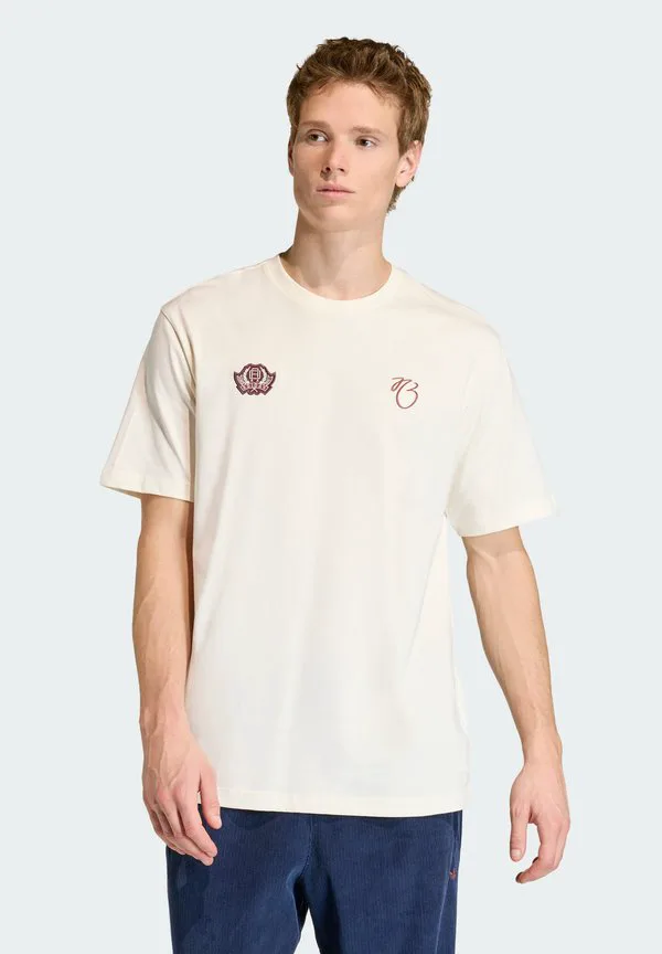 Свободная спортивная футболка джуда беллингхема Adidas Originals, Off White