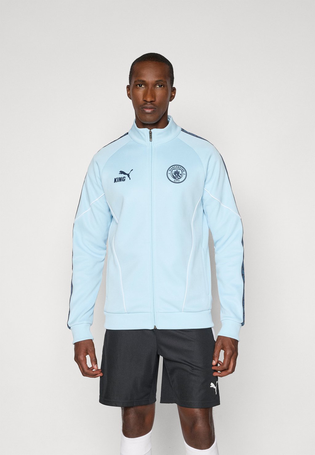 

Тренировочная куртка MCFC KING ANTHEM JACKET - Club wear Puma, серебряный
