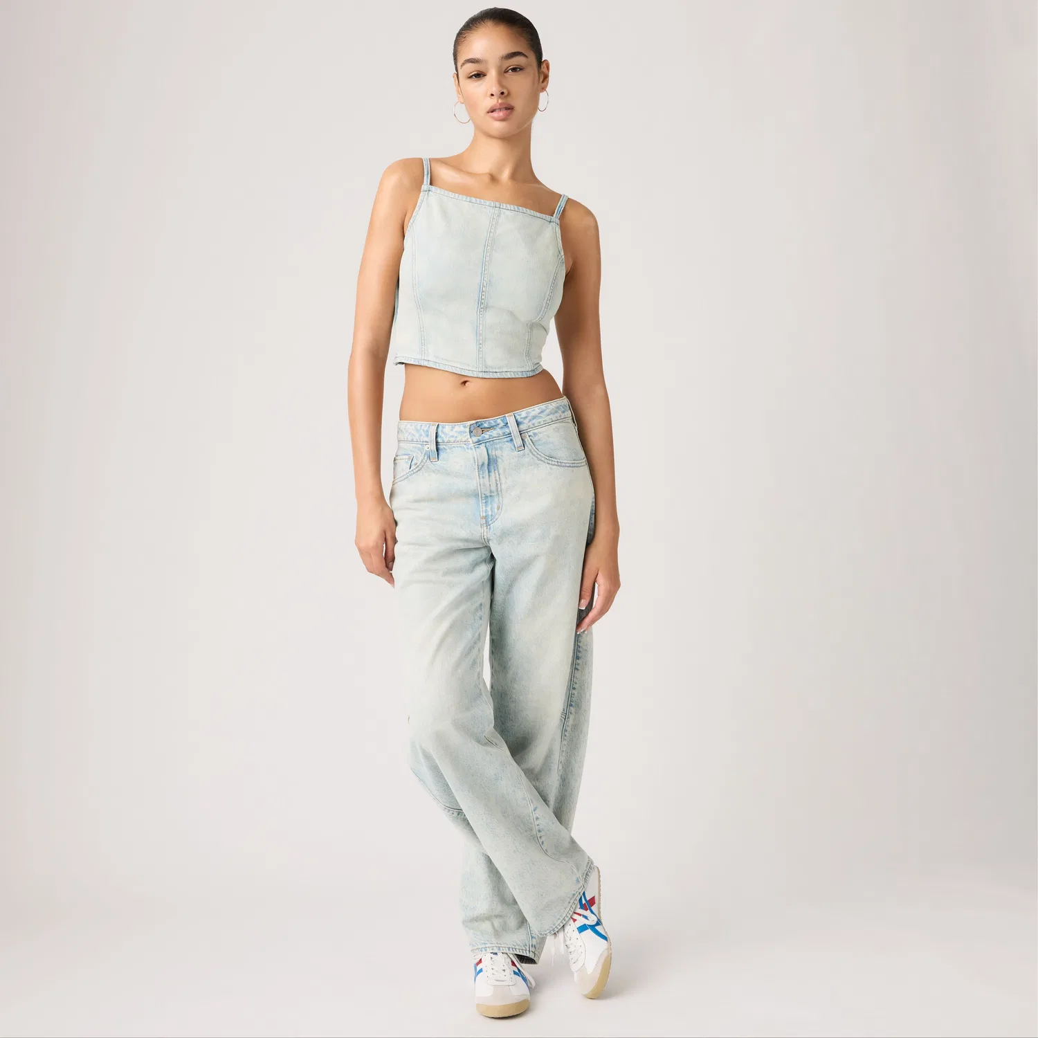 Женские джинсы-«бэгги» Dad Barrel Levi's, Light Wash